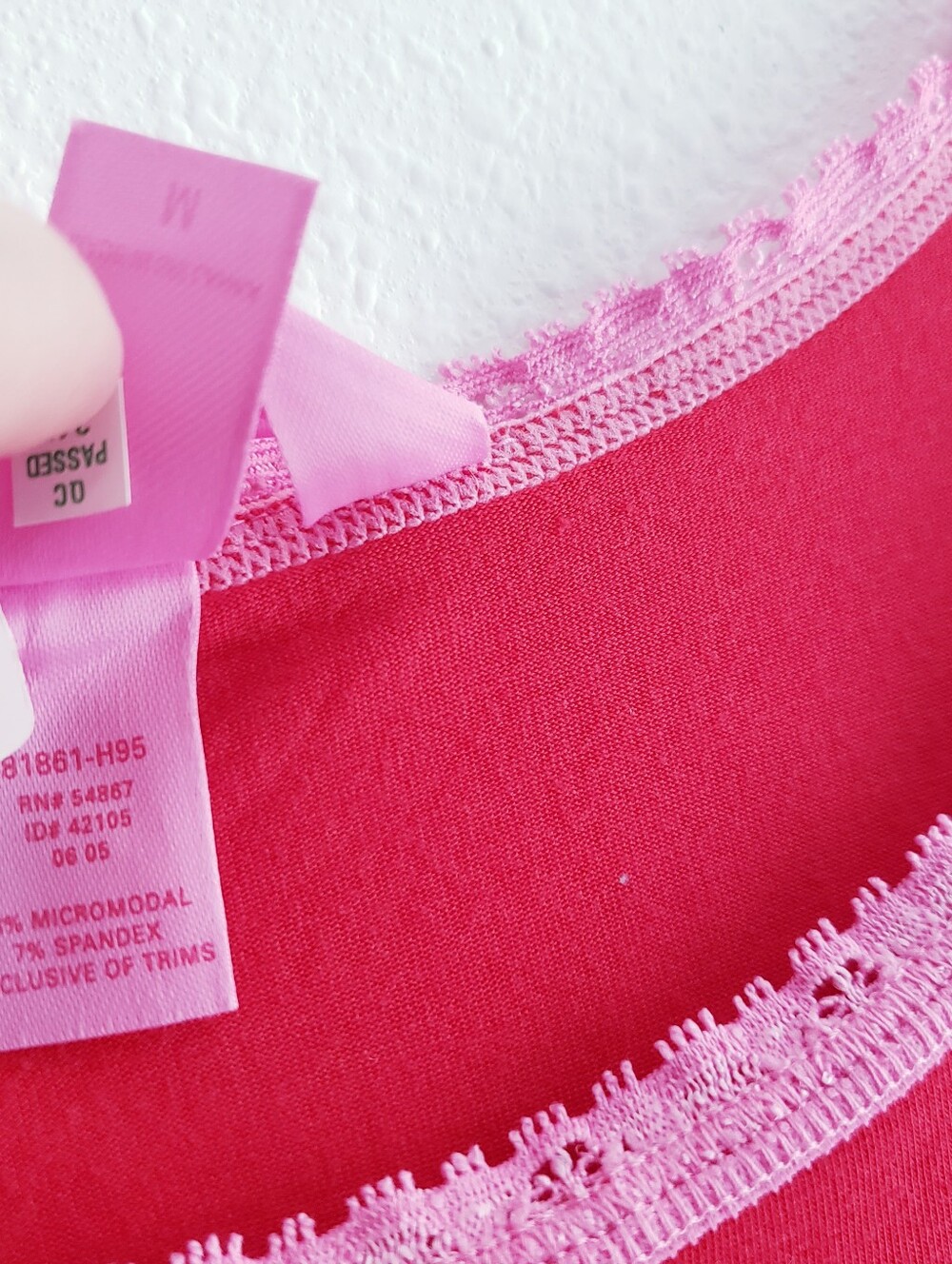 Pink Victoria's Secret Y2K Love pink Tank Top - Picture 8 of 8